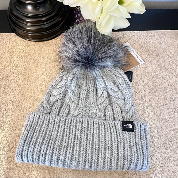 NWT The North Face Kids Youth/Junior Fur Pom Beanie Hat - Picture 3 of 8